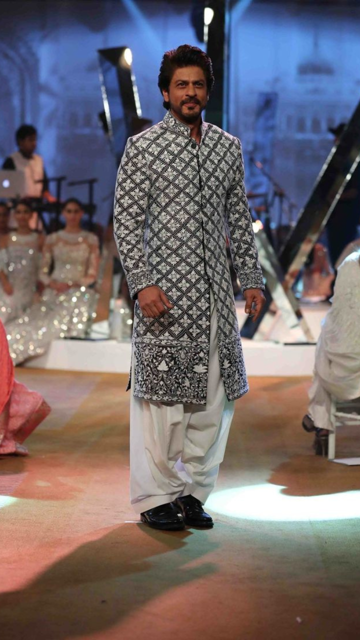 Pathani sherwani 2024