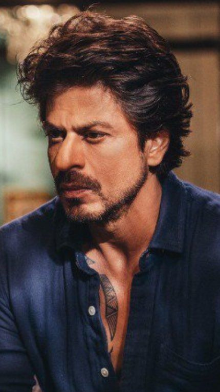 Shah Rukh Khan. SRK. Shahrukh Khan. | Shahrukh khan, Sharuk khan hairstyle,  Hairstyle names