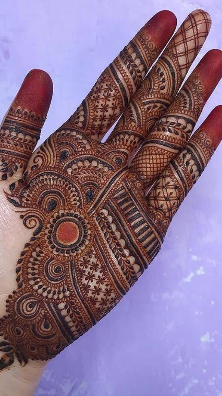 new stylist mehandi design|| most attractive and beautiful back hand mehandi  design|| - YouTube