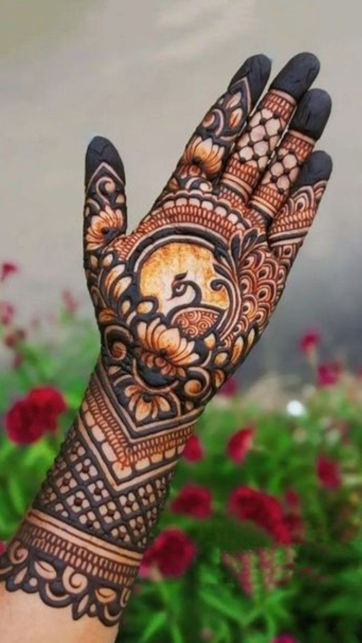 Simple Peacock Mehndi Design for Front hand | peacock henna design |  Meher's Henna - YouTube