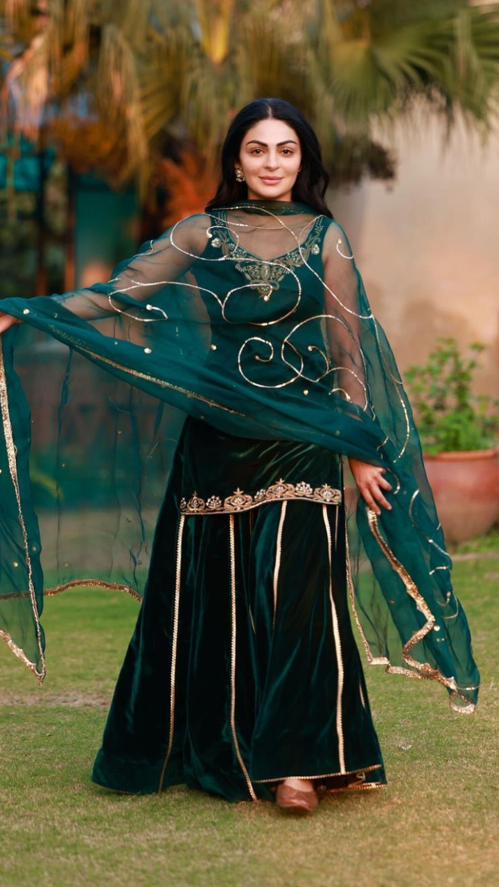 Neeru Bajwa To Shehnaaz Gill: Celeb-Inspired Ethnic Suits To Celebrate  Lohri | Zoom TV
