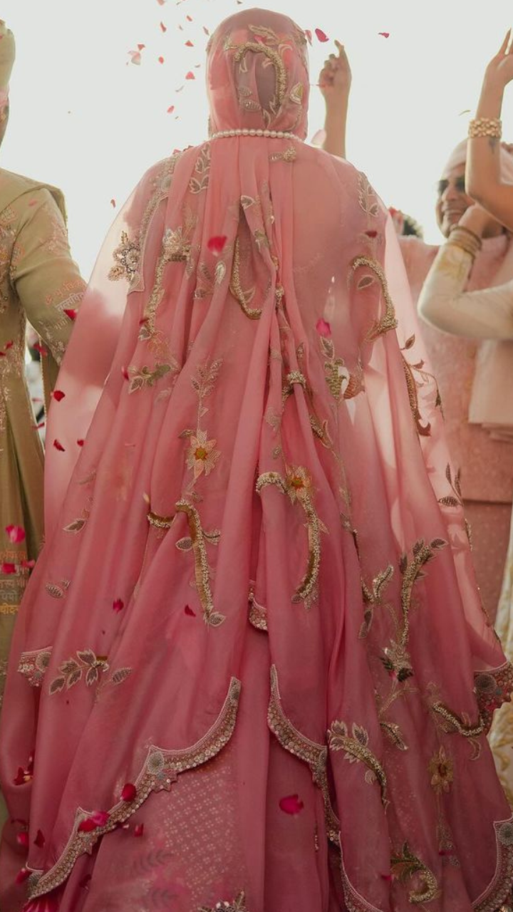 Amrapali - The Royal Rajwadi Bridal Lehenga – JMS Studio