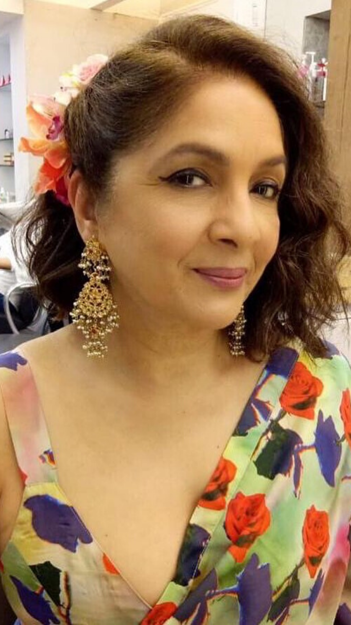 Neetu Singh in Diamond Necklace - Jewellery Designs
