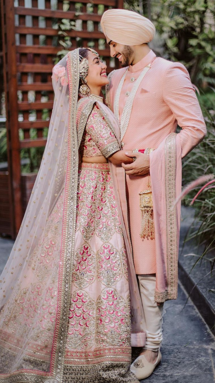 Pink Shimmer Suit | Tie & Dye | Party Wear | Wedding | Jaggo | Celebrity |  Festival | Ring Ceremony – FANOSTYLE