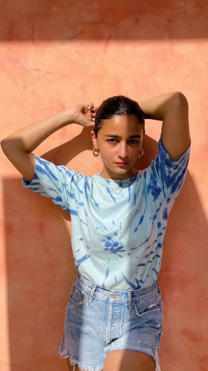 Alia Bhatt's 'Dear Zindagi' Style Files : The Fashion Diaries