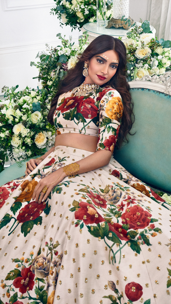 Top 10 Sabyasachi Bridal Lehenga Designs for Brides of 2020 - SetMyWed