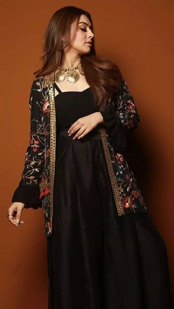 Black Banarasi Long Kurti Lehenga Set – CNP Associates LLC