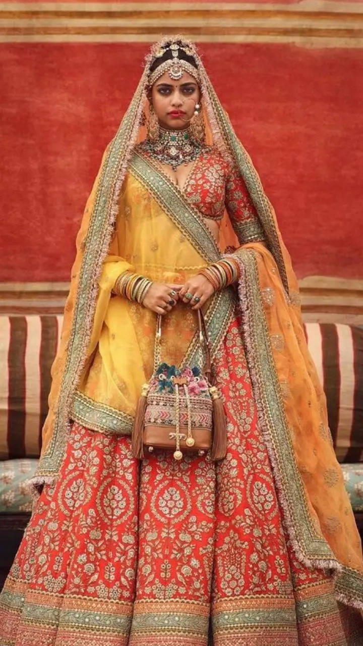 Mustard Yellow Digital Designer Lehenga Choli - Indian Heavy Anarkali  Lehenga Gowns Sharara Sarees Pakistani Dresses in USA/UK/Canada/UAE -  IndiaBoulevard