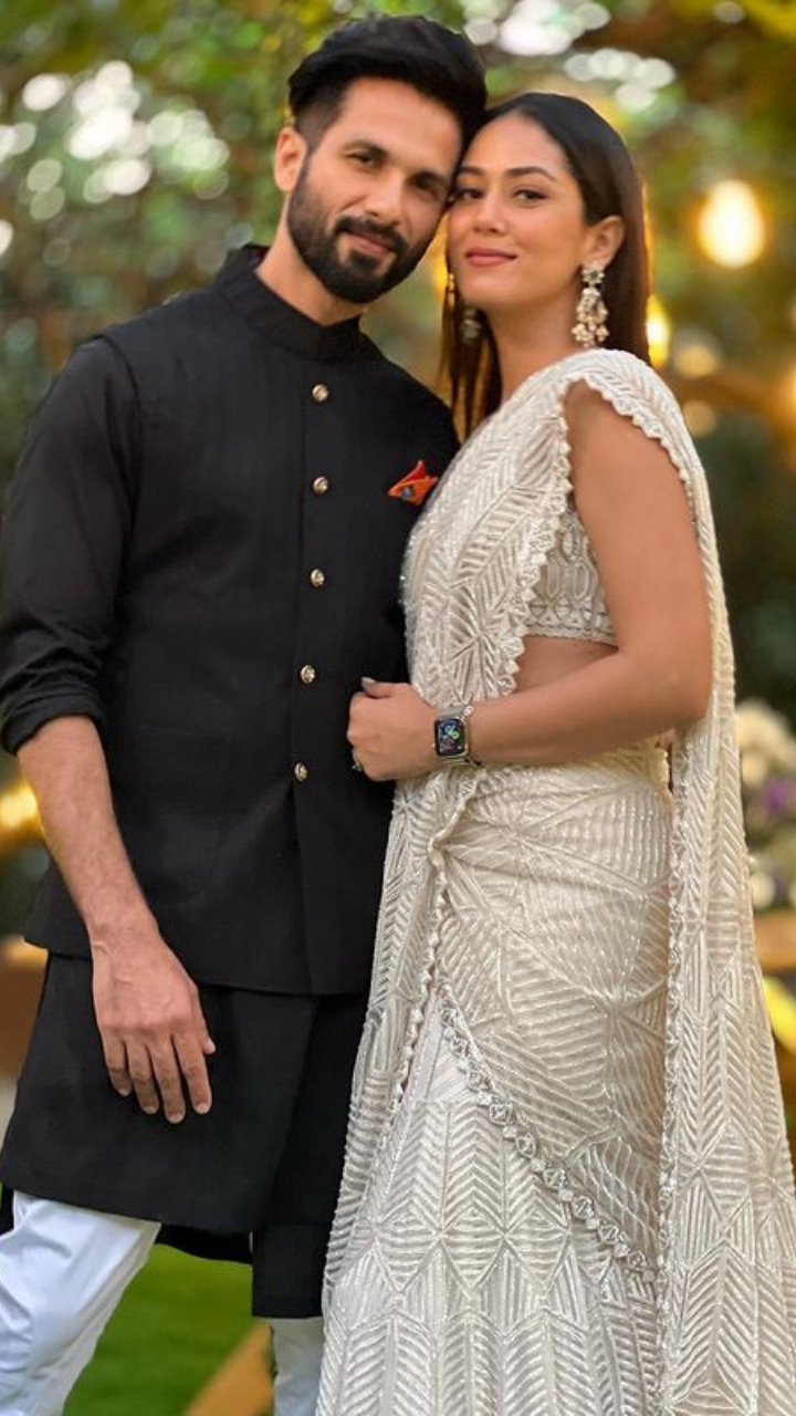 Stunning Real Couples Who wore Sabyasachi Outfits & Looked Like Royalties |  WeddingBazaar