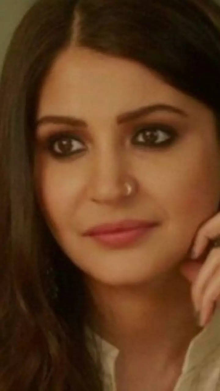 Anushka sharma sale nose ring