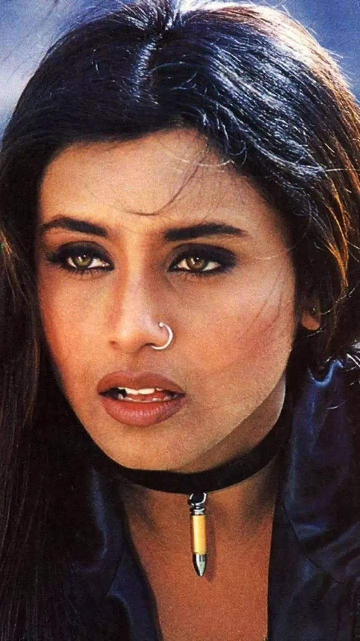 Anushka Sharma Latest Movie Nose Ring Kundan Nose Ring Nathiya Bollywood  Kundan Nose Ring Jewellery Nose Ring for Girls Wedding Nose Ring - Etsy  Australia