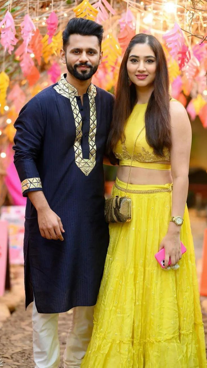 Fun-Filled Delhi Wedding With The Couple In Matching Haldi Outfits |  Wedding matching outfits, Haldi ceremony outfit, Haldi outfits