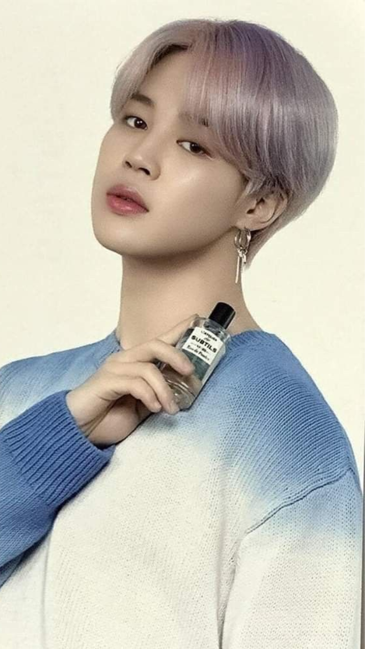 Jimin of BTS Reveals the Skincare Product He Always Brings on Trips