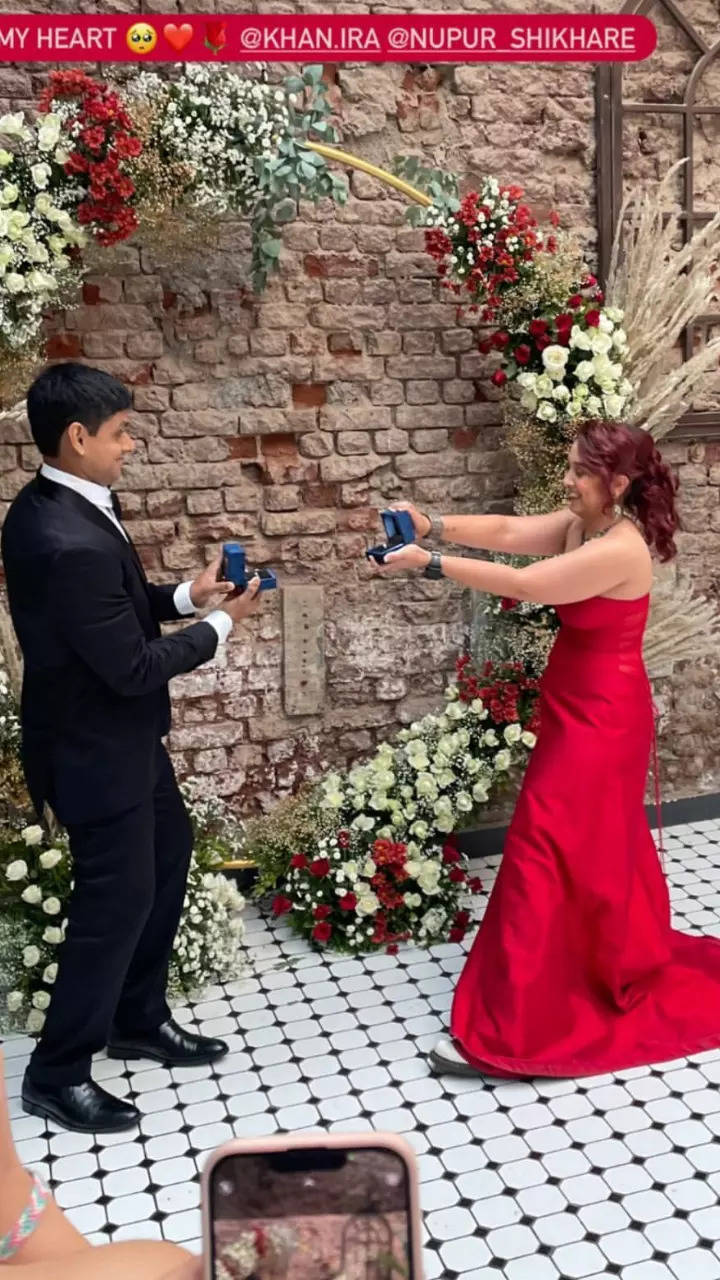 Western Pre-Wedding Shoot Dresses Ideas For Millennial Couples