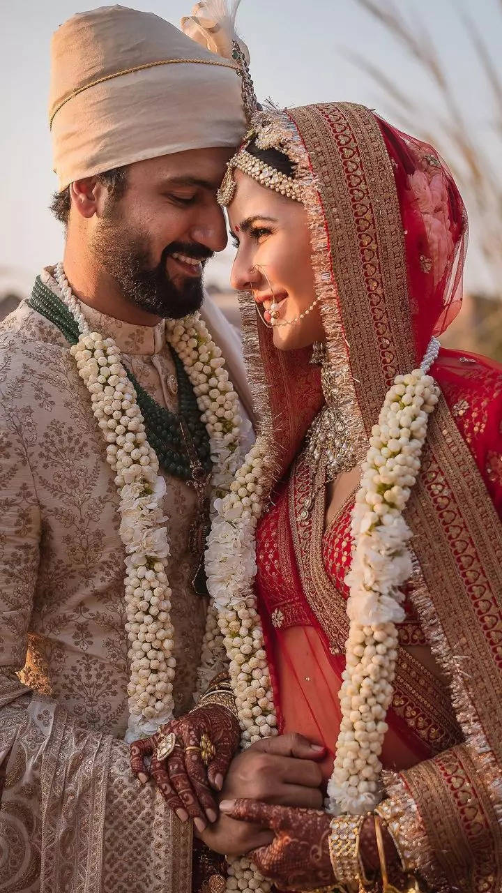 Katrina Kaif Shares Her Breathtaking Bridal Entry That Left Vicky Kaushal  in Tears See Pics
