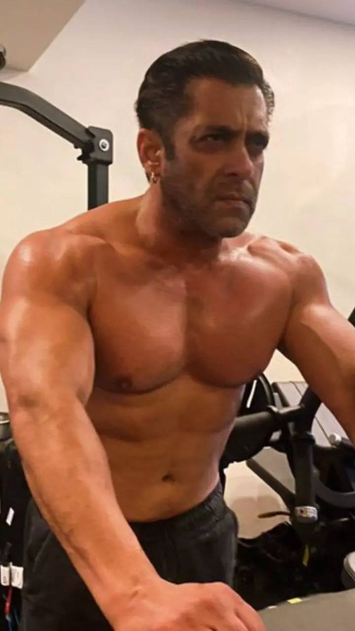 Salman Khan's secret fitness routine: Midnight workouts to strict diet |  Zoom TV