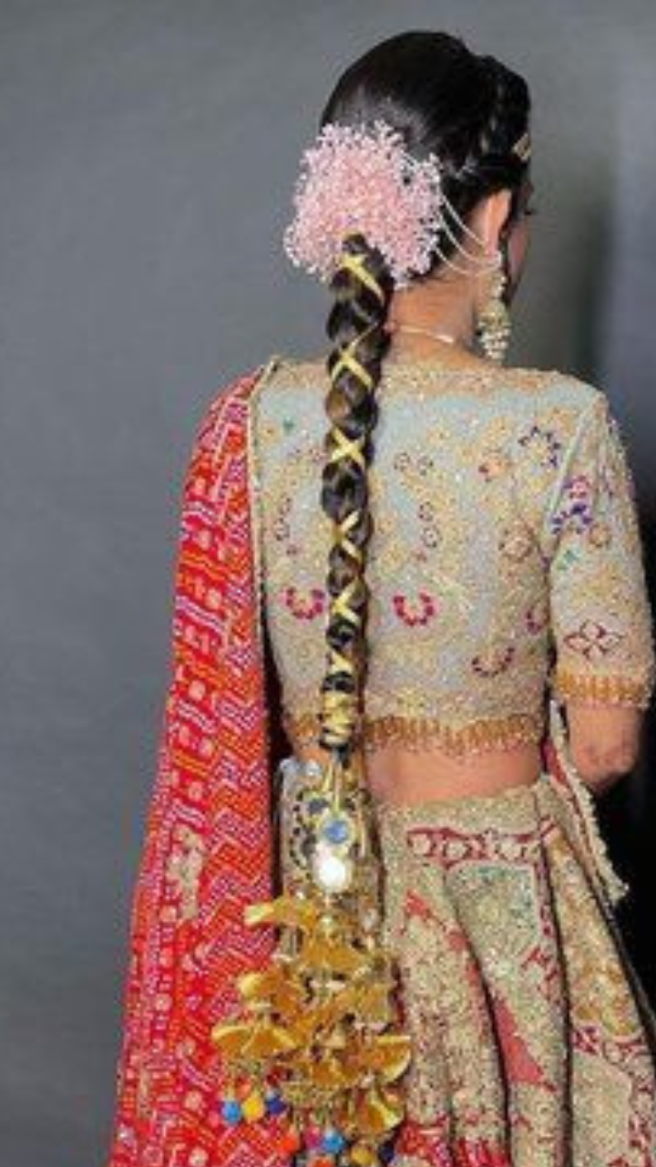 Pin by anjum on Punjabi kudi | Hairstyles for indian wedding, Indian  wedding reception outfits, Beautiful mexican women