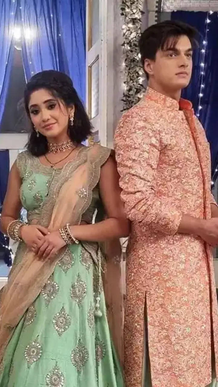 Yeh Rishta Kya Kehlata Hai update: Kartik remembers Naira after Sirat  dresses up in a festive outfit - Times of India