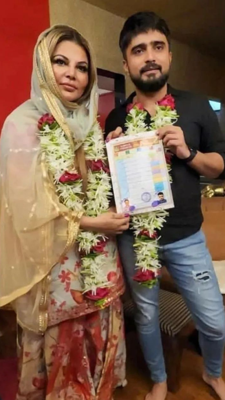 Rakhi Sawant wishes to go here with her husband love 1