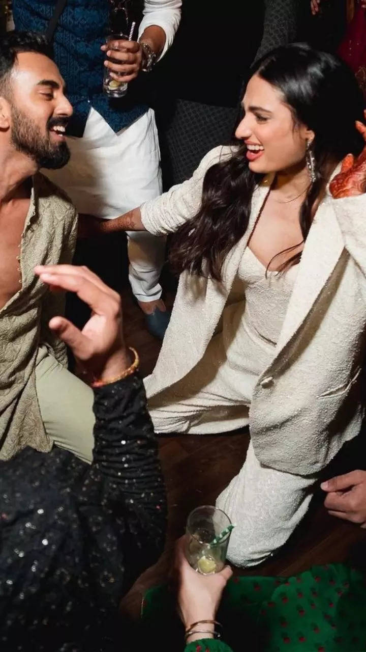 For Her Wedding After Party With KL Rahul, Athiya Shetty Danced The Night  Away In A Chic Ivory Chikankari Pantsuit With Pearls And Sequins