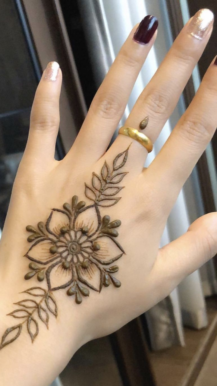 Simple Arabic Mehandi Design For Left Hand Palm By Henna Artists/ latest  Eid Mehandi Designs - YouTube