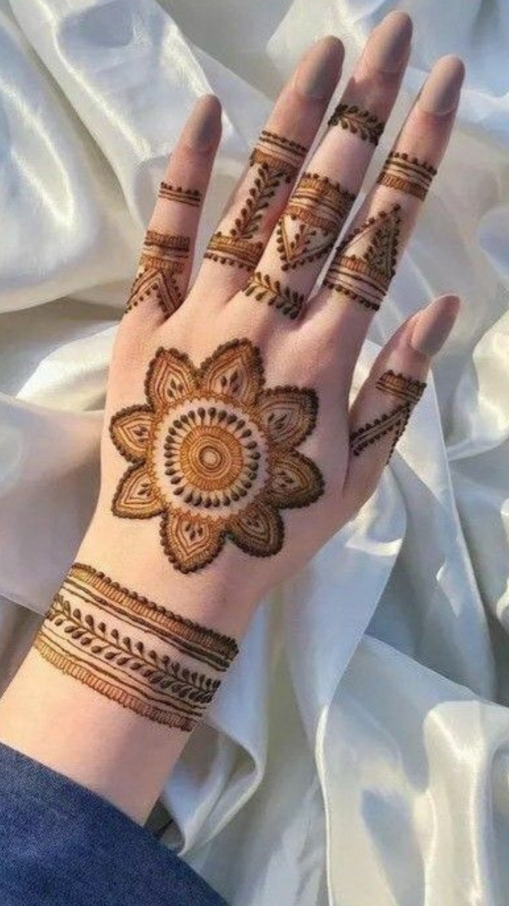 Simple Mehndi Design for Front & Back Hand
