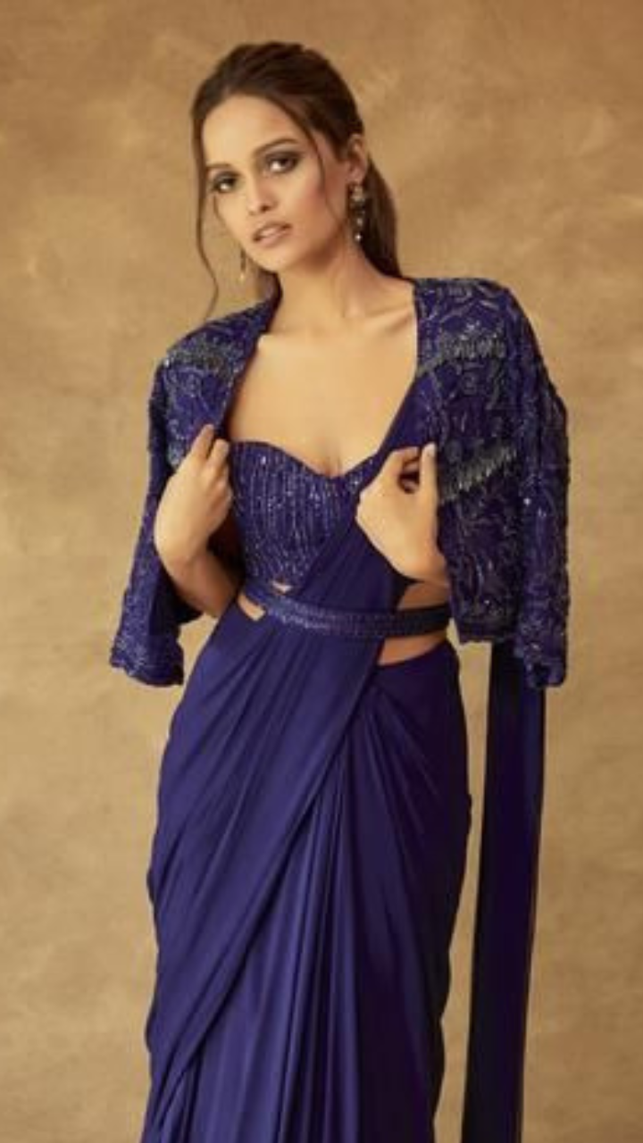 Hina Khan Inspired Sizzling & Glam Blouse Designs