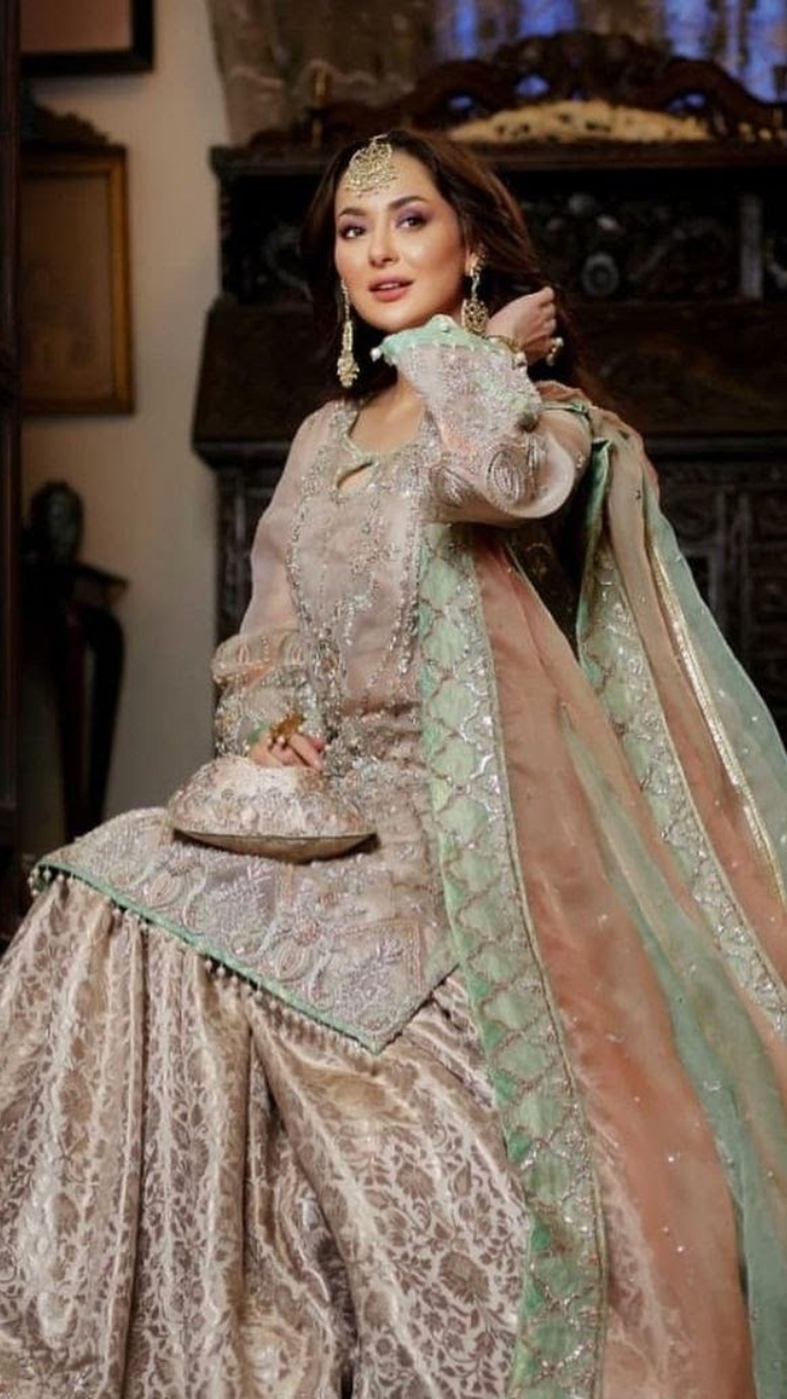 Hania Amir beams as she elegantly styles this dress by @faizasaqlain ✨  @haniaheheofficial #haniaamir #lifestylepakistan | Instagram