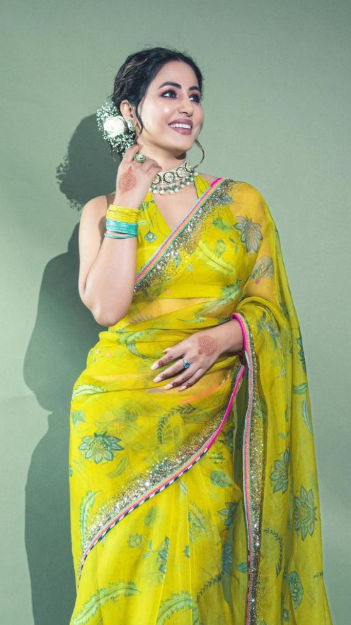 Hina Khan symbolises opulence in classic vintage saree worth Rs.49,500  49500 : Bollywood News - Bollywood Hungama