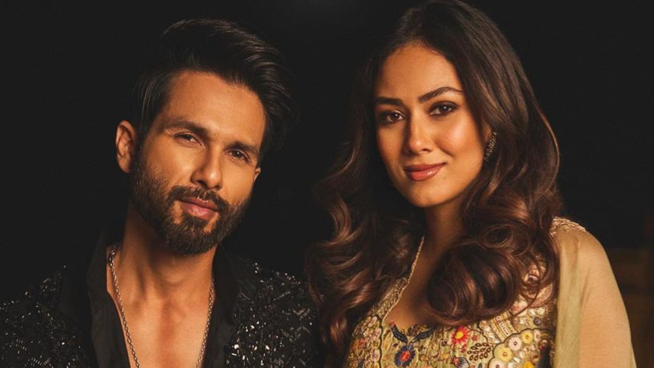 Mira throws a party to celebrate 20 years of Shahid Kapoor