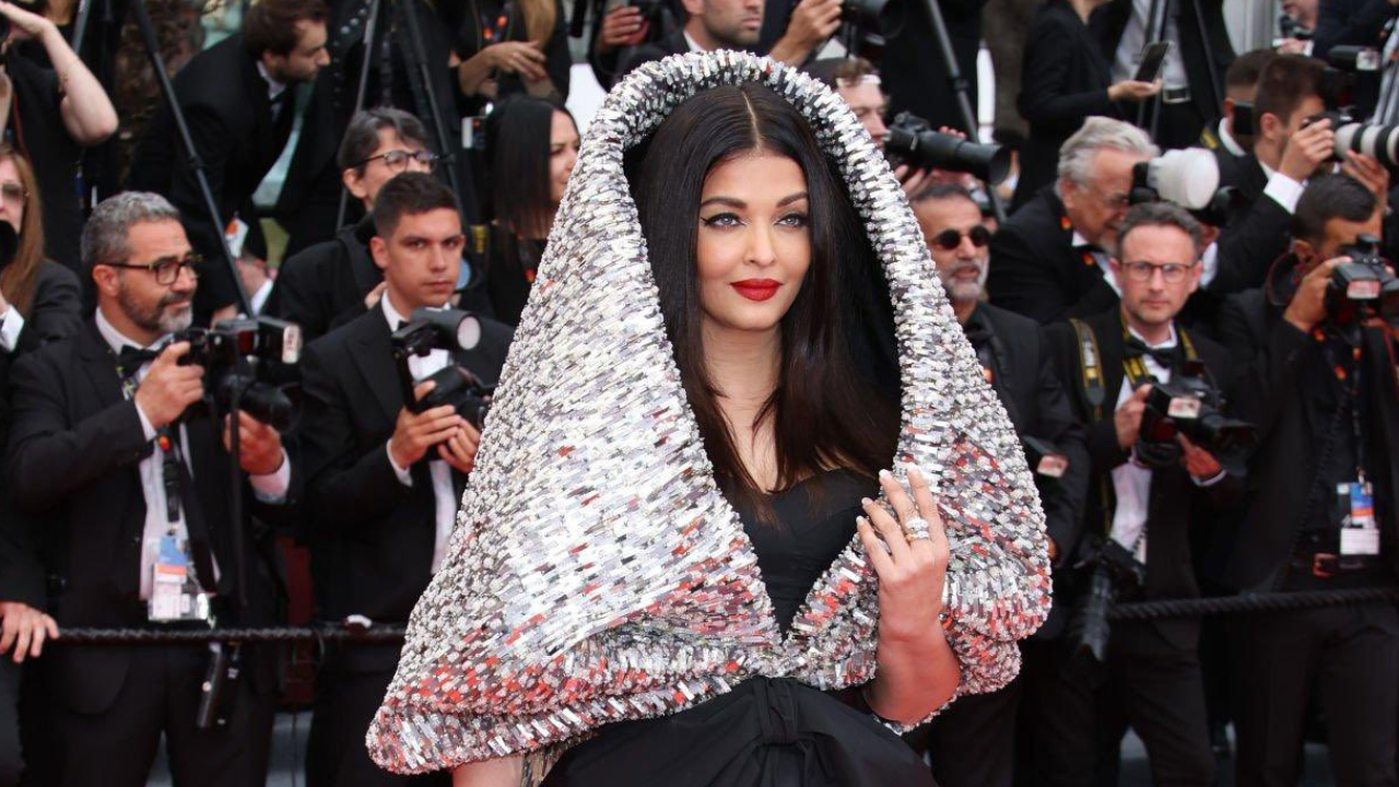 Cannes 2023: Aishwarya Rai Trolled For Sporting Bold Silver-Black Hooded Attire, Netizens Call It 'Space Shuttle'