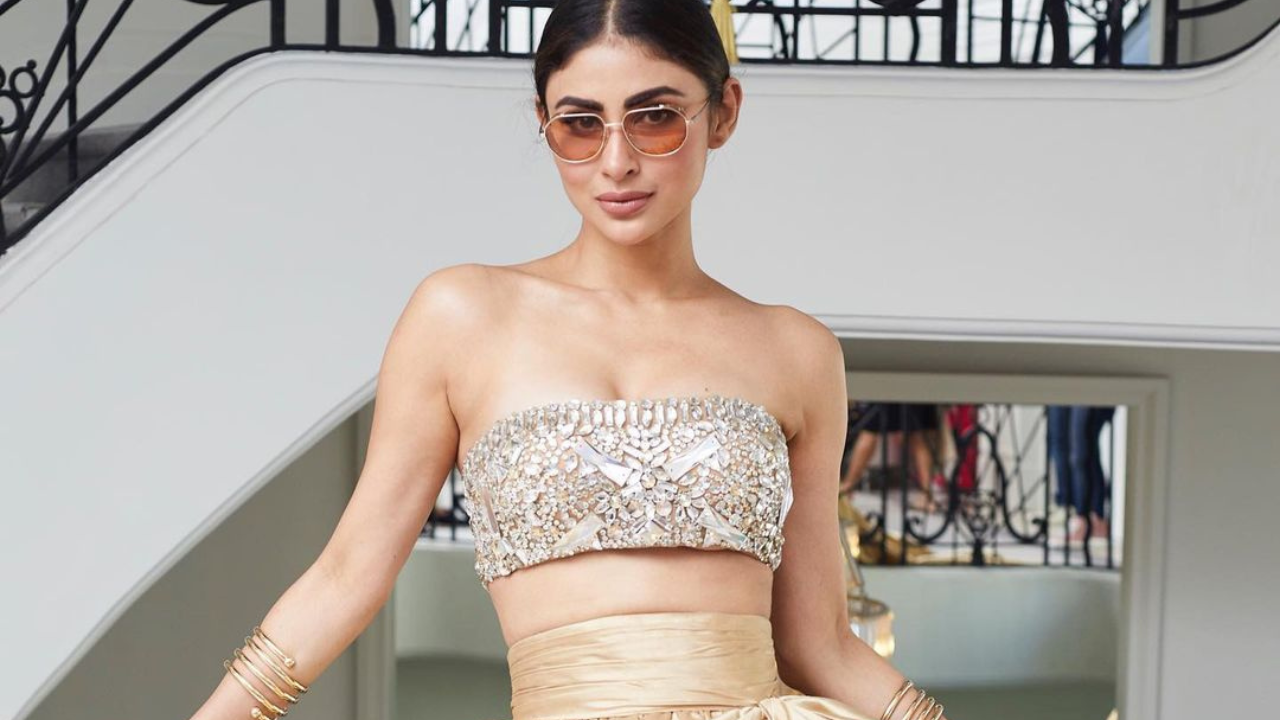 Mouni's new look from Cannes out