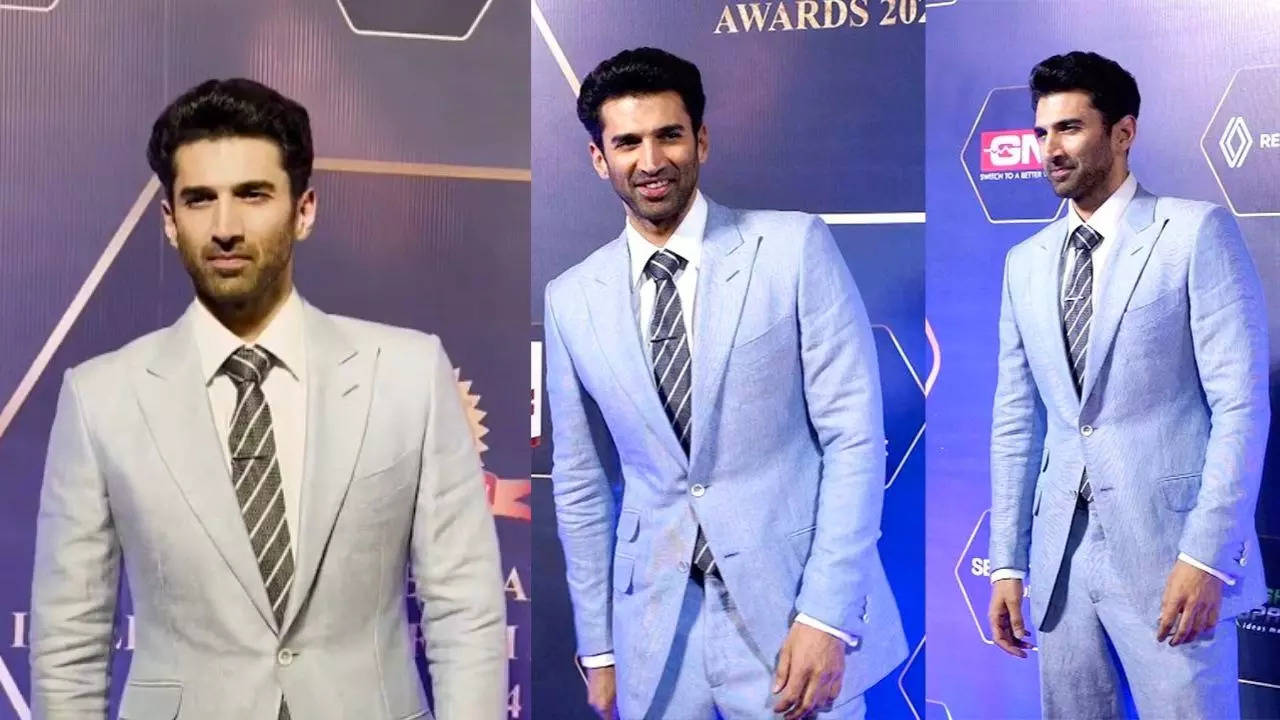 Aditya Roy Kapoor Looks Dapper In Suit 