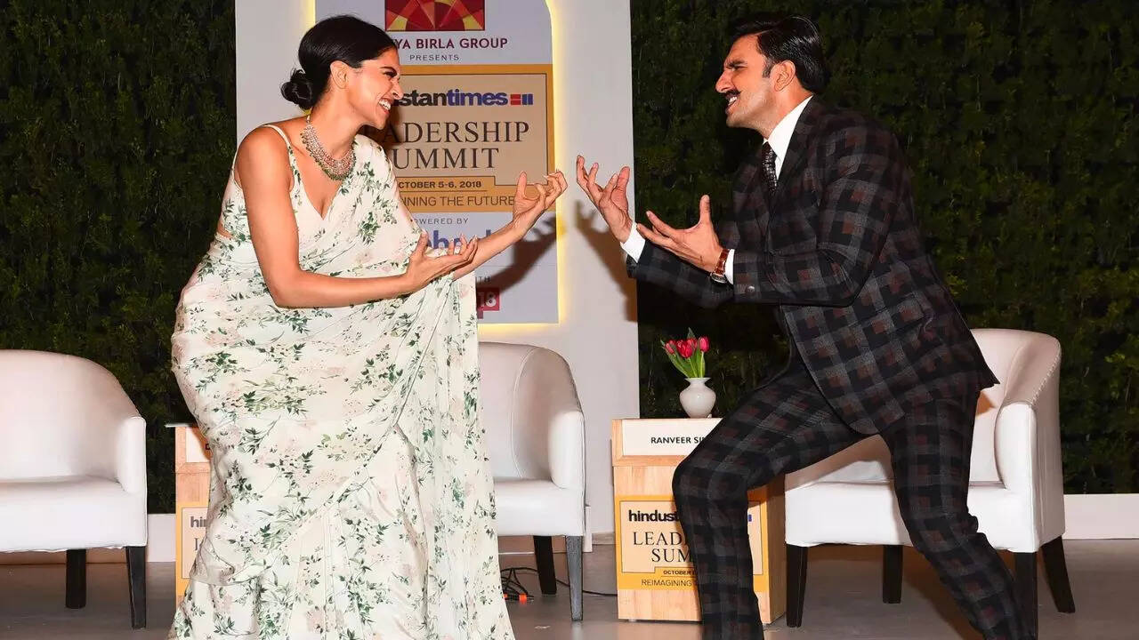 Deepika Padukone And Ranveer Singh Lit Up The Coastline Together