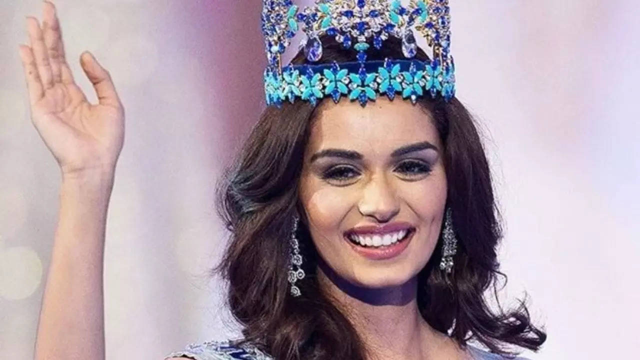 Manushi Chhillar 