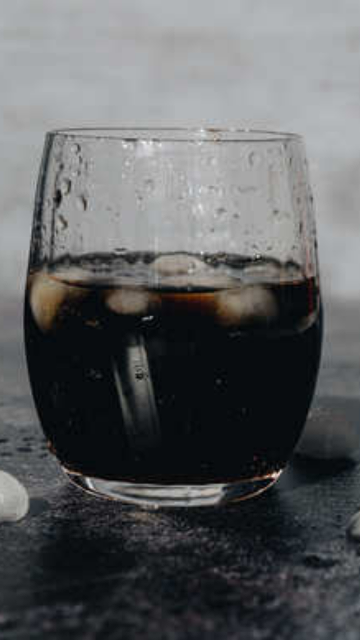 Benefits of drinking celebapproved black water