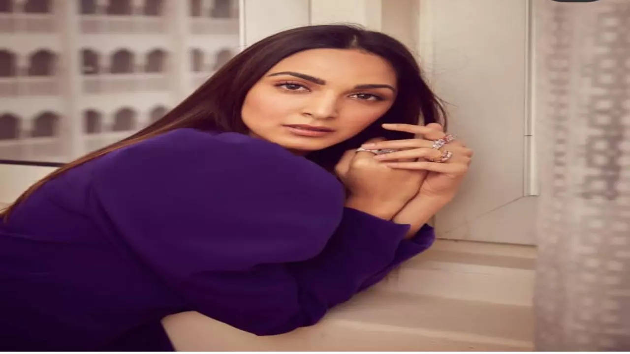 Kiara Advani is the ultimate boss babe in this statement purple power ...