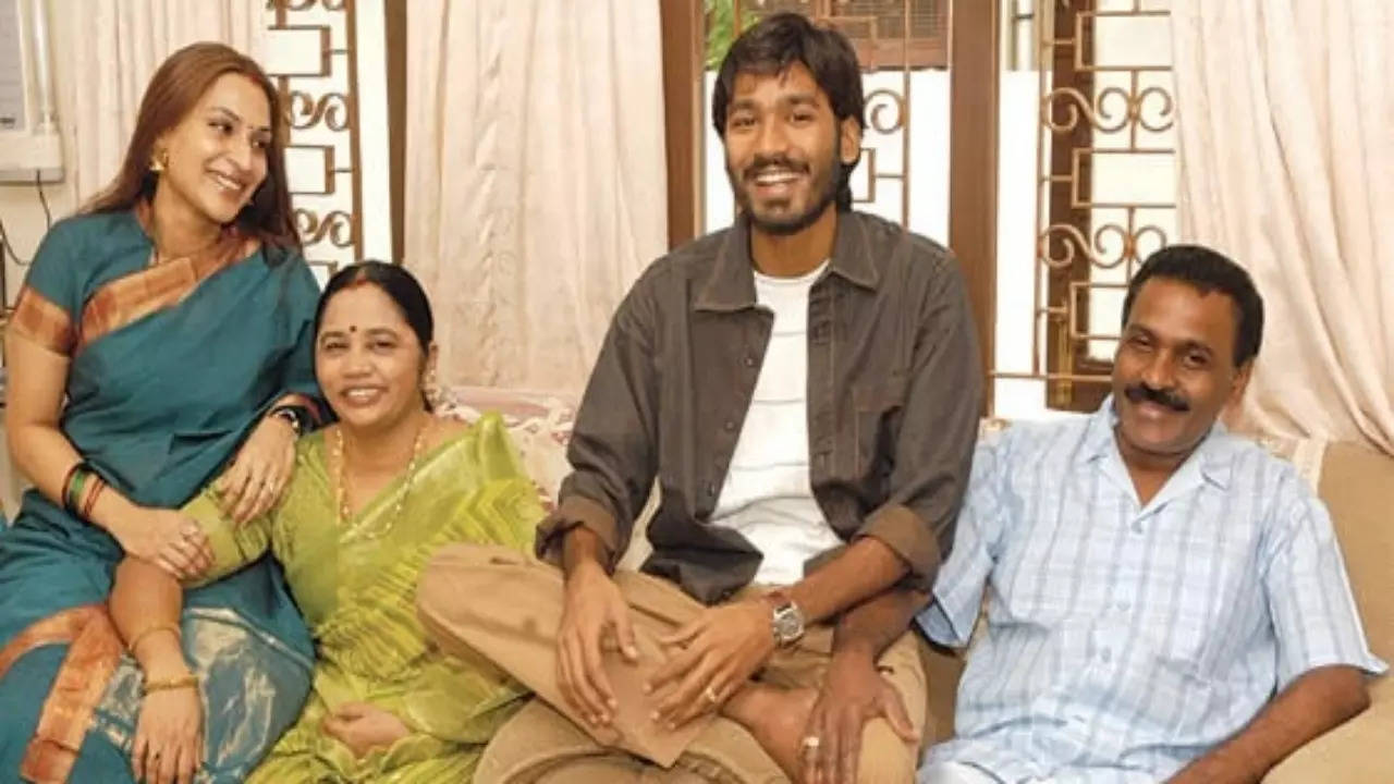 Dhanush&#39;s father Kasthuri Raja reacts to actor&#39;s separation from wife  Aishwaryaa: &#39;They are having a family quarrel...&#39;