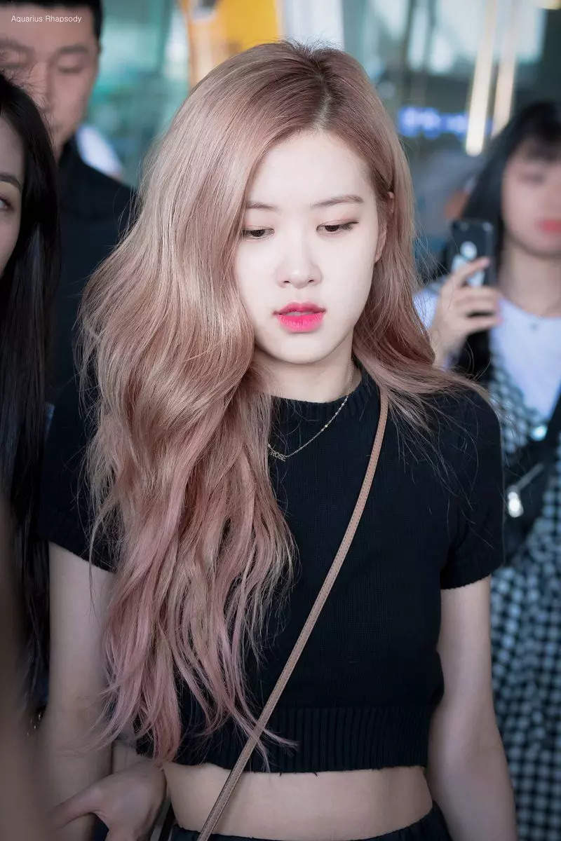 Blackpink member Rosé's tried and tested hair colours through the years  that rival her iconic blonde
