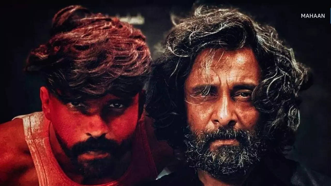 Mahaan Twitter Review: Fans call the action-packed Chiyaan Vikram and Dhruv  starrer an impressive 'one man show'