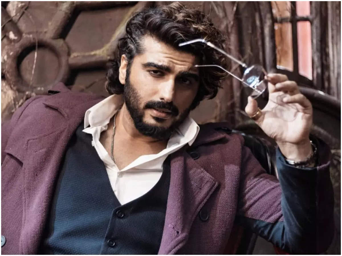 Arjun Kapoor takes summer fashion a notch higher, dons t-shirt worth almost  Rs 46,000