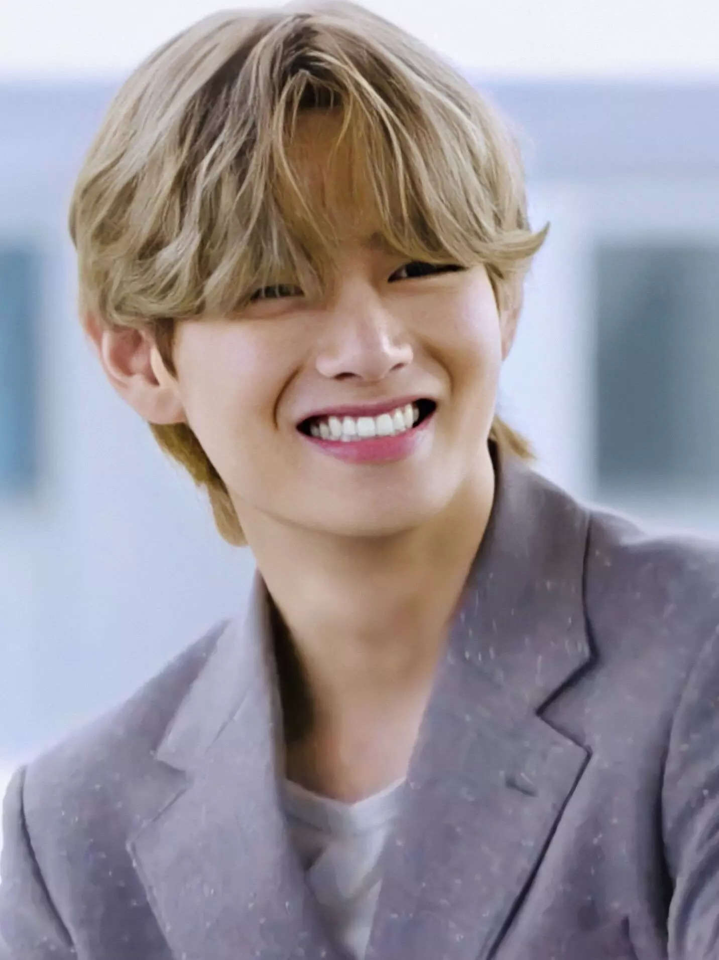 Bts V Has The Cutest Boxy Smile To Brighten Your Day Take A Look