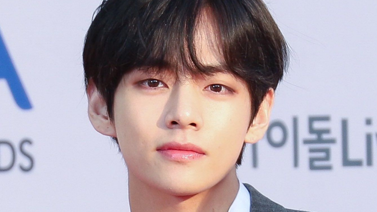 Bts V Says He Wants To Be A Dad After Army Tells Him To Live A Single Life I Want My Future Kid To Be