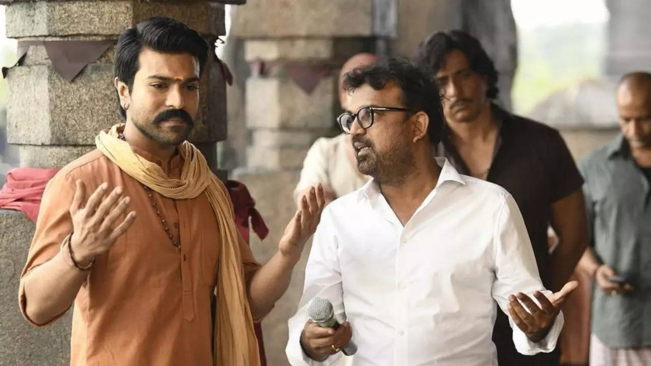 Ram Charan looks like a fierce man on a mission in UNSEEN pics from ...