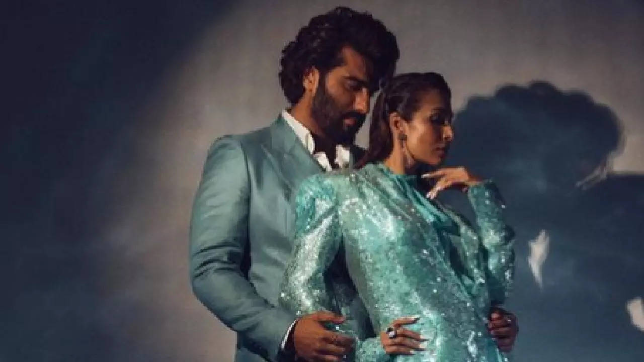 Malaika Arora shares adorable pics of beau Arjun Kapoor actress cant stop gushing over him