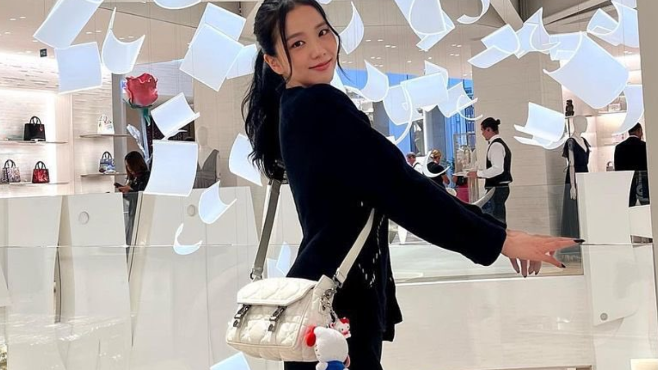 6 Times BLACKPINKs Jisoo Carried Diors Most BeautifulAnd Expensive Handbags  Koreaboo
