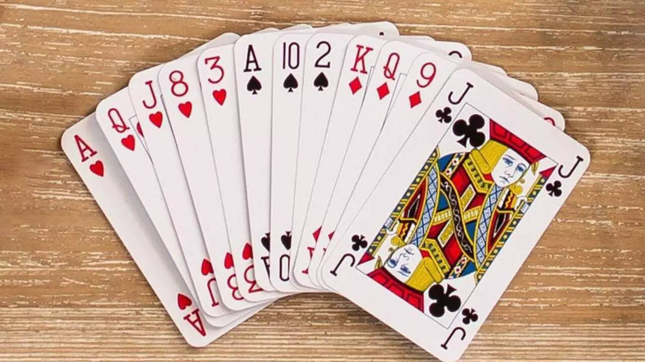 Diwali 2022 Special: Why do people play cards during the Diwali week?  Here's all you need to know