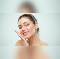 Glowing skin face pack Get naturally radiating skin at home with these