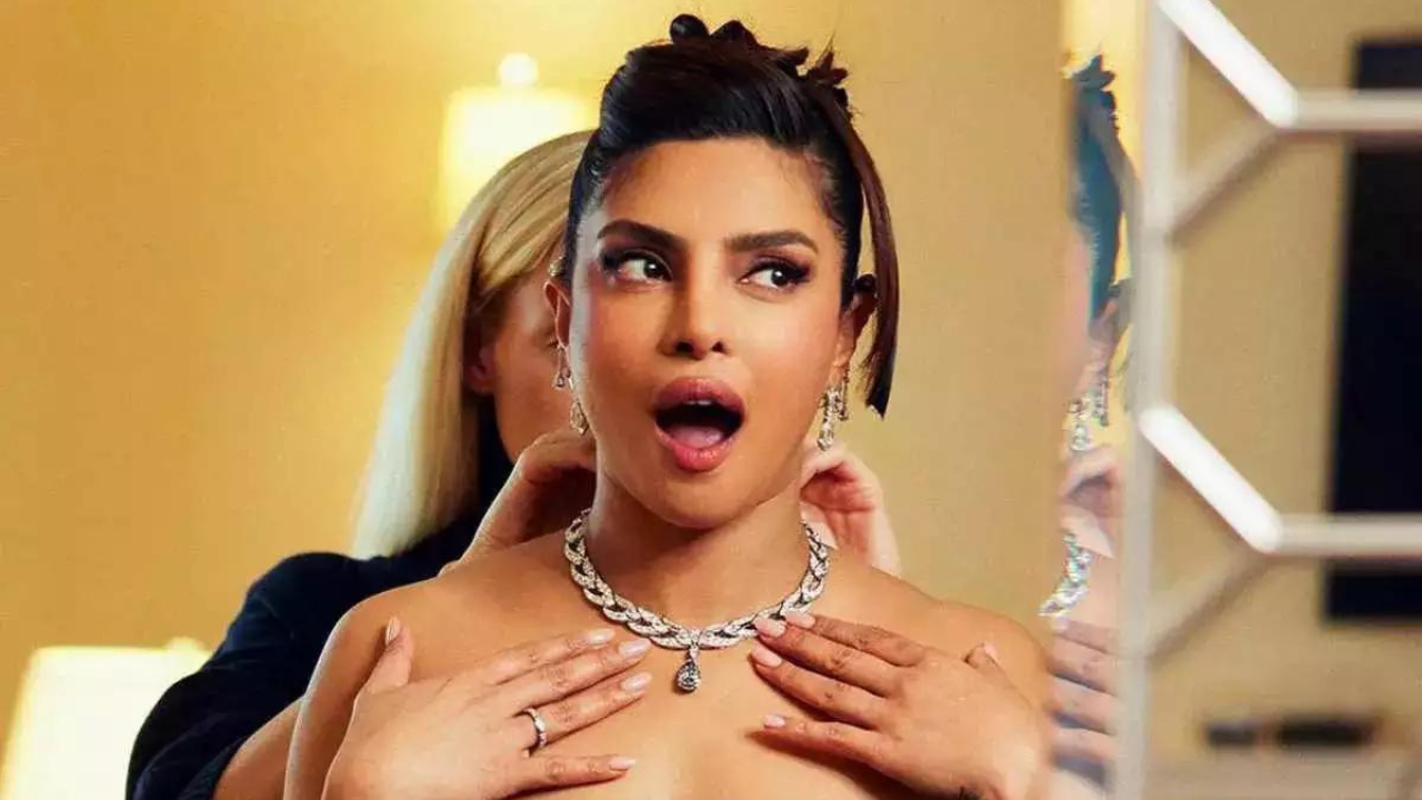 प्रियंका चोपड़ा से पूछा गया 'ओरल SEX या पनीर?' जवाब सुनकर आप रह जाएंगे दंग- Priyanka Chopra was asked 'Oral SEX or Cheese?' You will be shocked to hear the answer