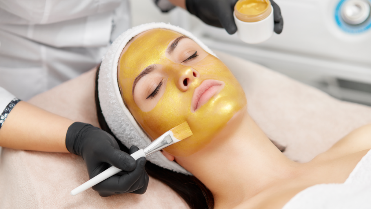 Are Gold Facials Beneficial For Your Skin? Know What A Dermatologist